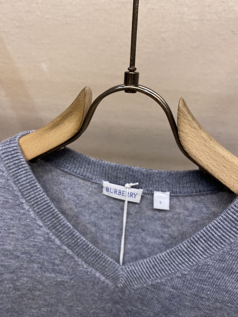 Bv*b*rry sweaters